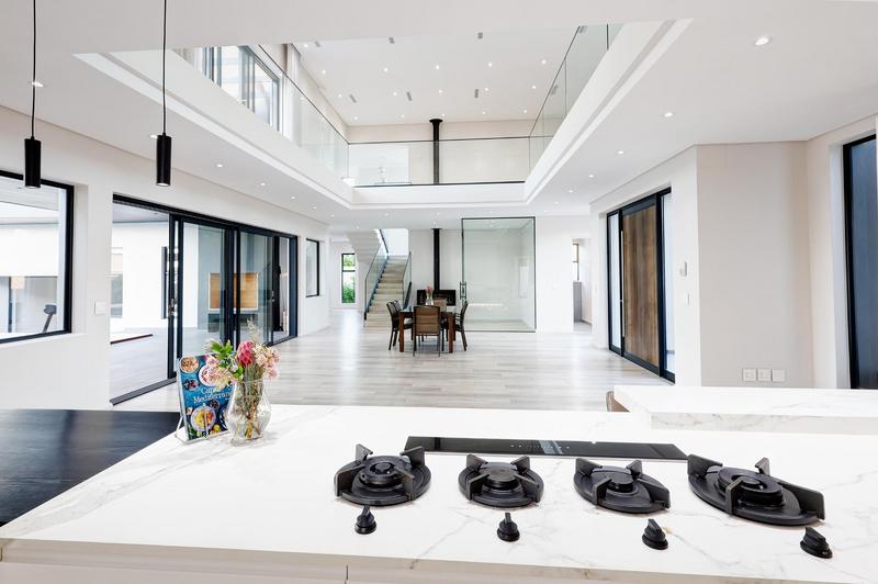 6 Bedroom Property for Sale in Clara Anna Fontein Western Cape